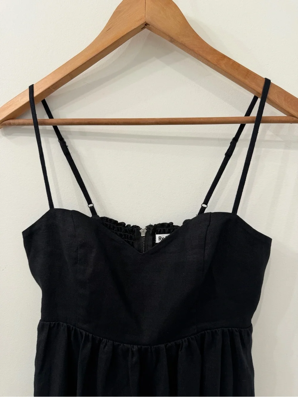 NEW Reformation Odette Black Linen Midi Dress Size 4 - Picture 6 of 9